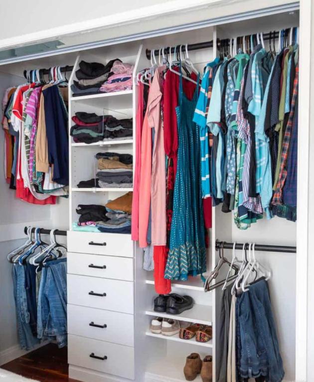 Closet with five hanging partitions, seven shelves and five drawers | Credit: Anika's DIY Life