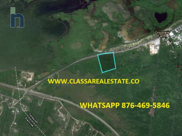 Photo #1 of 2 - Property For Sale at FALMOUTH OLD ROAD, Falmouth, Trelawny, Jamaica. Development Land with 0 bedrooms and 0 bathrooms at JMD $15,000,000. #366.