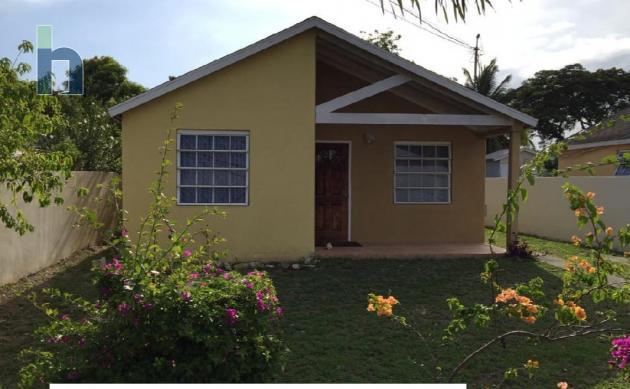 Photo #1 of 1 - Property For Sale at White Water Meadows, off Old Harbour Road, Spanish Town, St. Catherine, Jamaica. House with 2 bedrooms and 1 bathrooms at JMD $10,000,000. #386.