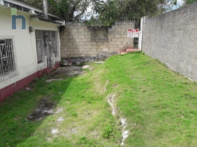 Photo #2 of 9 - Property For Sale at TIMBER CLOSE, Montego Bay, St. James, Jamaica. House with 4 bedrooms and 2 bathrooms at JMD $10,000,000. #466.