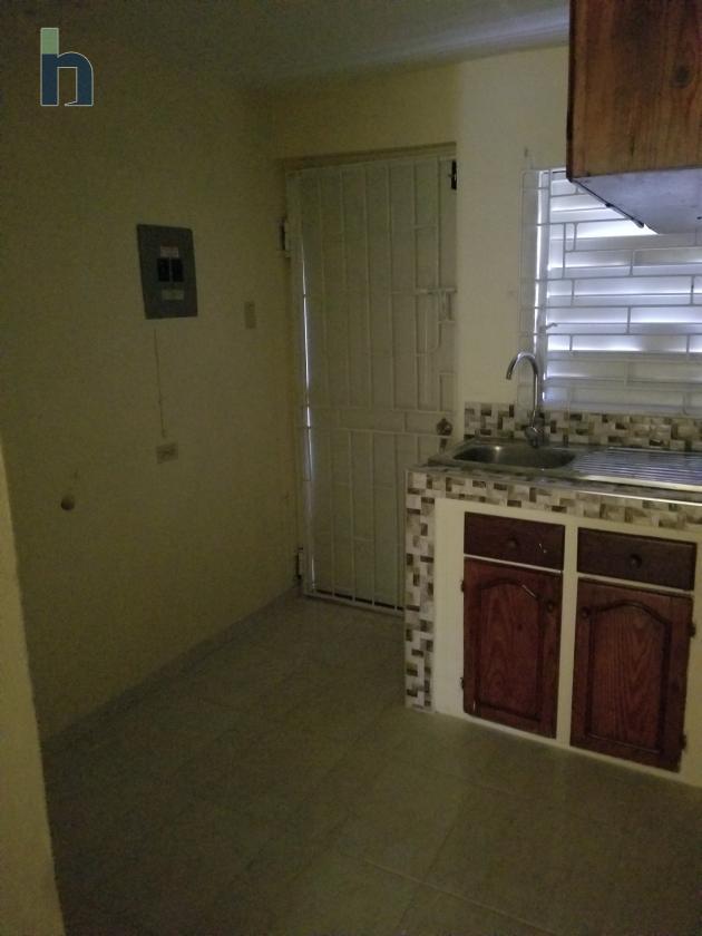Photo #2 of 10 - Property For Rent at Augusta Drive, Independence city , Independence City, St. Catherine, Jamaica. House with 3 bedrooms and 1 bathrooms at JMD $55,000. #517.