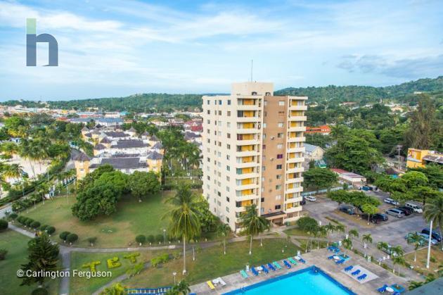 Photo #2 of 11 - Property For Sale at Turtle Beach Road, 1 main street, Ocho Rios Bay, St. Ann, Jamaica. Apartment with 3 bedrooms and 2 bathrooms at USD $350,000. #571.