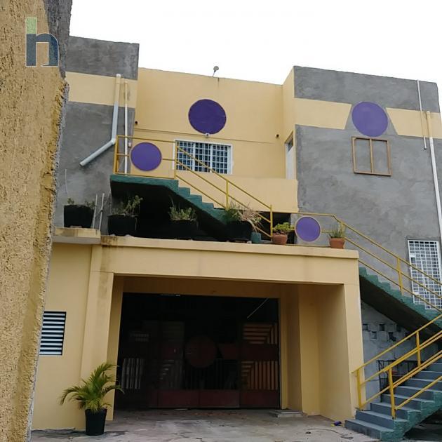 Photo #1 of 1 - Property For Rent at 12 EAST AVE, Kingston Gardens, Kingston & St. Andrew, Jamaica. Office with 0 bedrooms and 0 bathrooms at USD $2,500. #585.