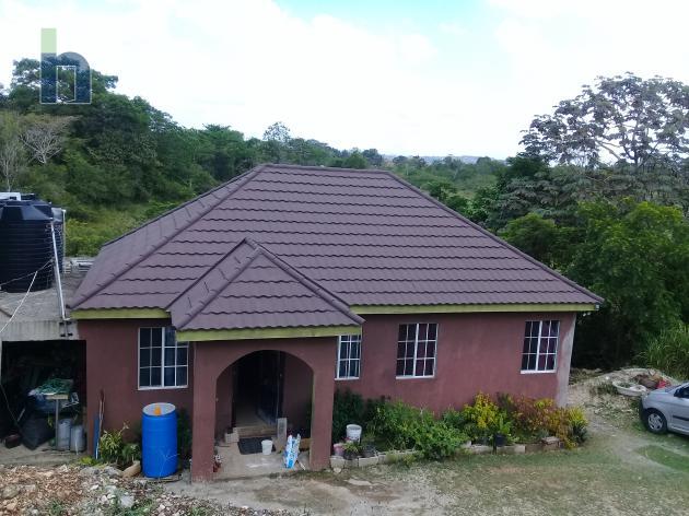 Photo #1 of 10 - Property For Sale at Barasso, Richmond , Richmond, Manchester, Jamaica. House with 8 bedrooms and 7 bathrooms at JMD $40,000,000. #629.