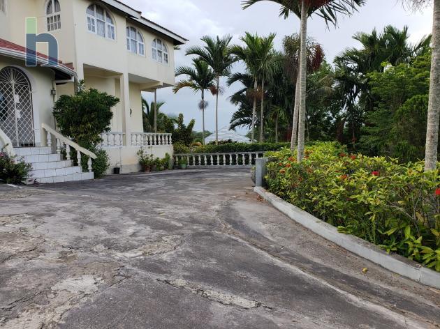 Photo #2 of 4 - Property For Sale at Cedar Grove Estate, Mandeville P.O., Manchester Jamaica, Mandeville, Manchester, Jamaica. House with 5 bedrooms and 6 bathrooms at JMD $50. #666.