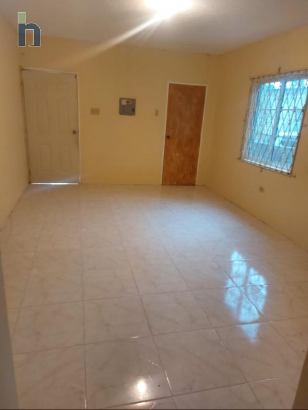 Photo #2 of 4 - Property For Rent at Mineral Heights, May Pen, Clarendon, Jamaica. Studio Apartment with 0 bedrooms and 1 bathrooms at JMD $24,000. #723.